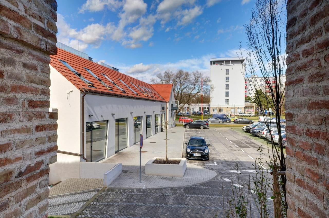 Penzión Elements Trnava Exterior foto